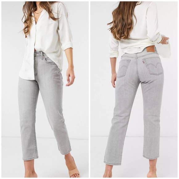 Levi’s Premium 501 Women’s Original Cropped Jean - Picture 13 of 14